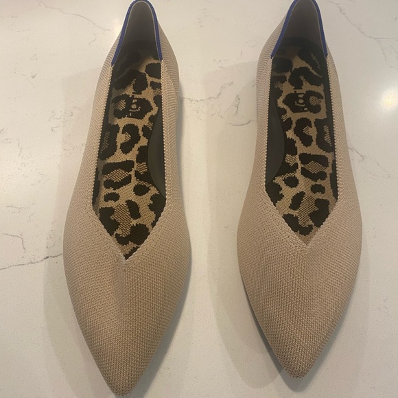 Rothy's the Point II size 10 in Ecru - Picture 9 of 9